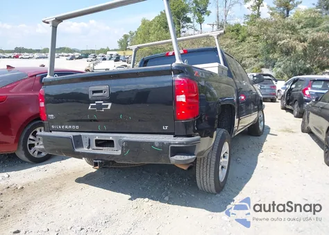 2018 Chevrolet Silverado 1500 2Lt z USA, uszkodzony, nr VIN 3GCUKREC8JG276023